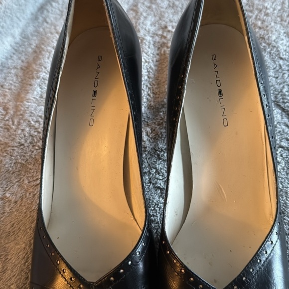 Bandolino Women's Black Peep Toe Heels - Picture 4 of 7